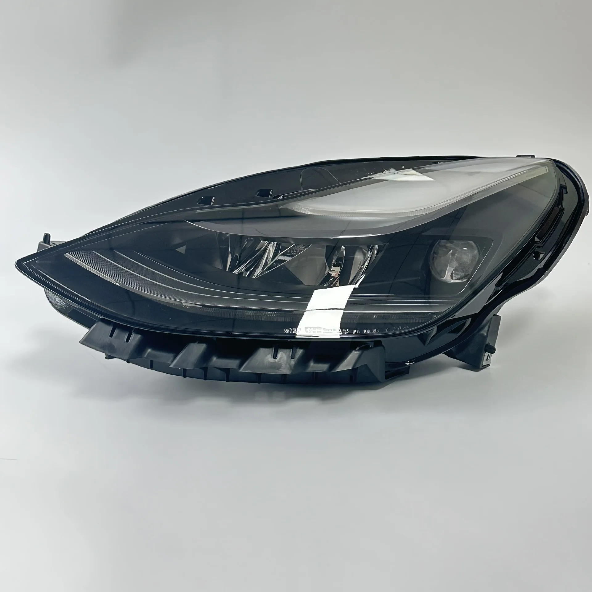 Nieuwe autokoplampmontage voor 2016-2024 Tesla Model 3/Y koplamp LH 1514952 -00-B RH 1514953 -00-B - Afbeelding 3